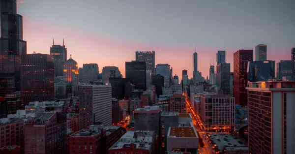 一个字形容大数据发展