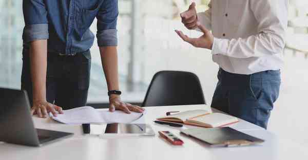 大数据包含设备数据的行业文章