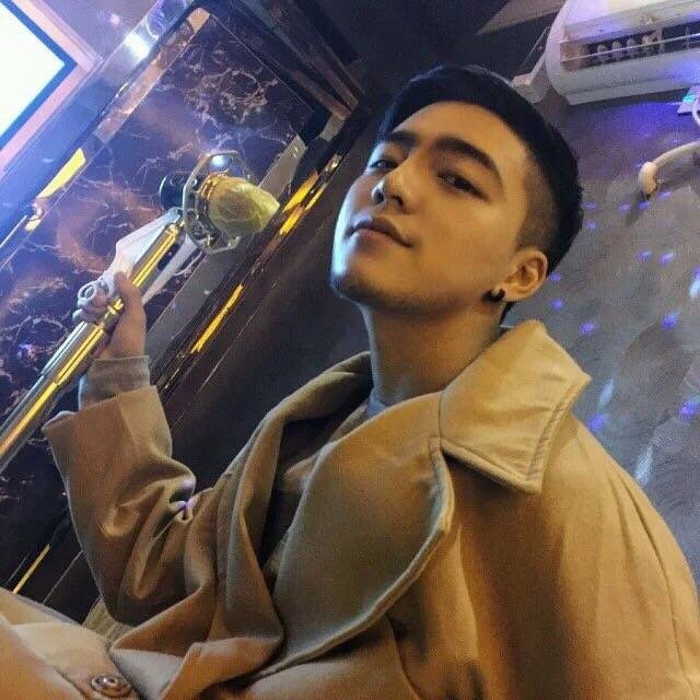 燕爱春筠