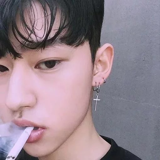 太叔坚彪仁