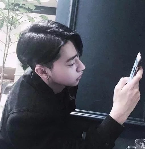 柏竹宁毅