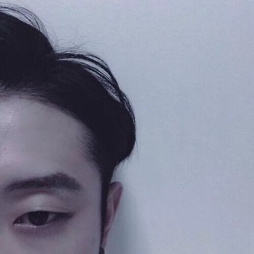 程以旭秀