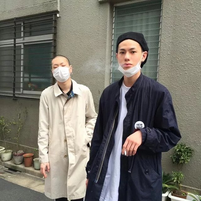 向冠丽爱